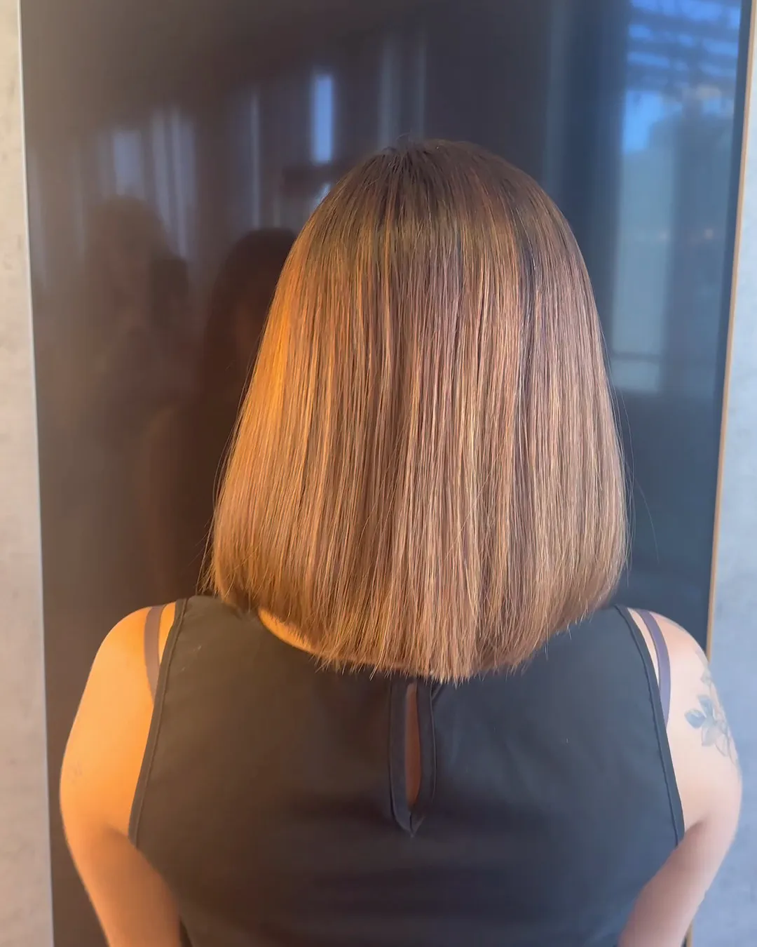 Antes: cabelo liso pelos ombros